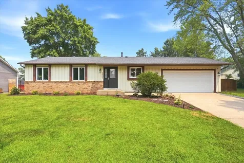2602 Hawthorne Lane Stillwater MN 55082