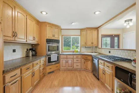 2602 Hawthorne Lane Stillwater MN 55082
