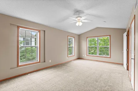 868 Ledgestone Drive Mahtomedi MN 55115