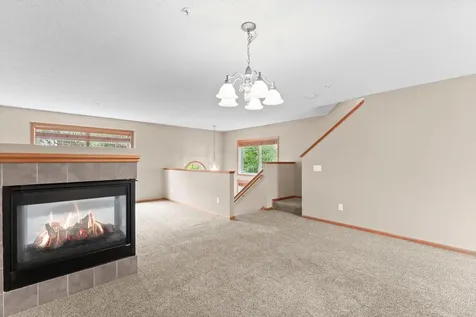 868 Ledgestone Drive Mahtomedi MN 55115