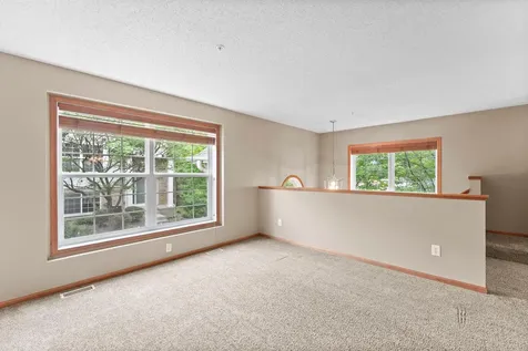 868 Ledgestone Drive Mahtomedi MN 55115