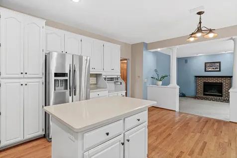 8441 W Lake Drive Chanhassen MN 55317