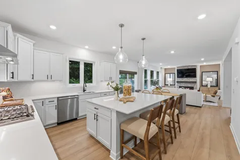 2606 Aspen Drive Shakopee MN 55379