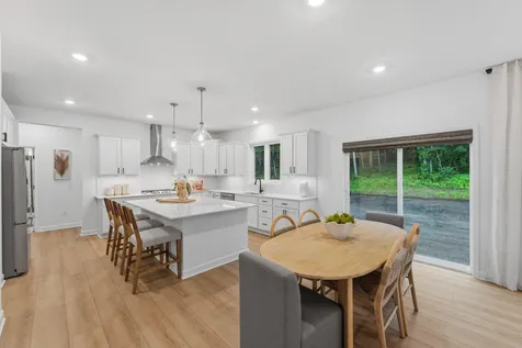 2606 Aspen Drive Shakopee MN 55379