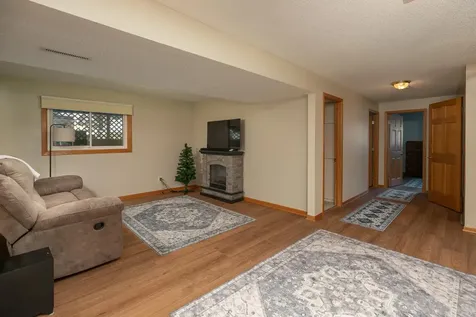 824 26th Street SE Rochester MN 55904