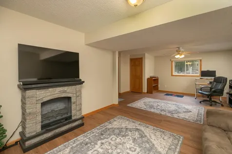 824 26th Street SE Rochester MN 55904