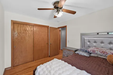 6911 E River Road NE Fridley MN 55432