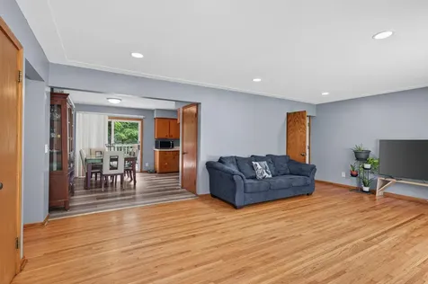 6911 E River Road NE Fridley MN 55432