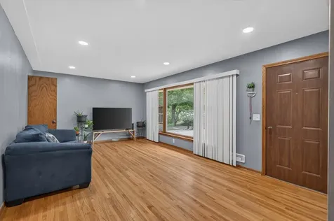 6911 E River Road NE Fridley MN 55432