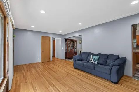 6911 E River Road NE Fridley MN 55432