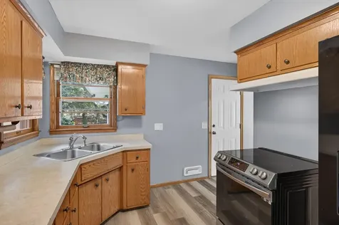 6911 E River Road NE Fridley MN 55432
