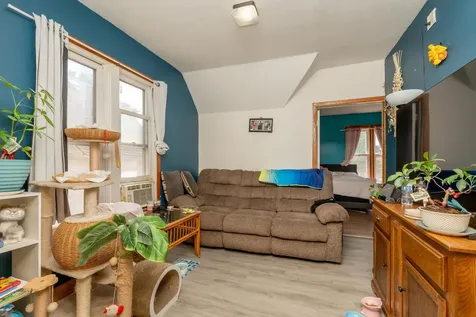 2115 5th Street NE Minneapolis MN 55418