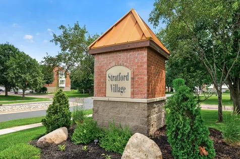 8002 Stratford Circle S Shakopee MN 55379