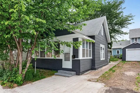 1058 Arcade Street Saint Paul MN 55106