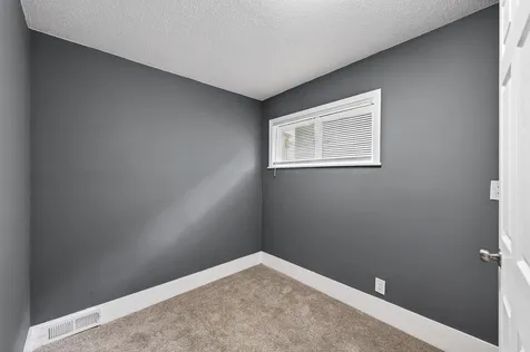 1058 Arcade Street Saint Paul MN 55106