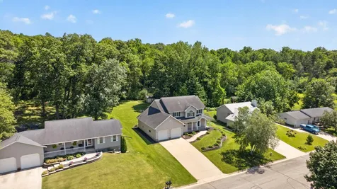703 James Street NE Chatfield MN 55923