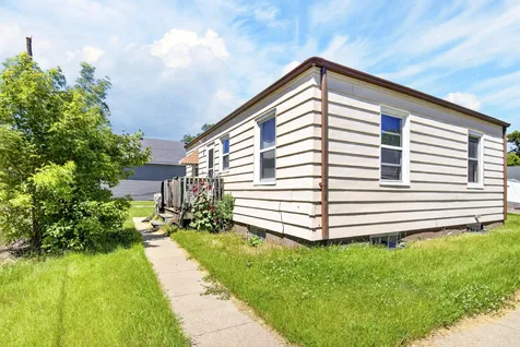 240 7th Street NE Valley City ND 58072