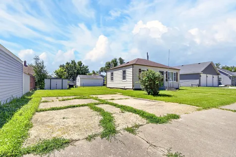 240 7th Street NE Valley City ND 58072