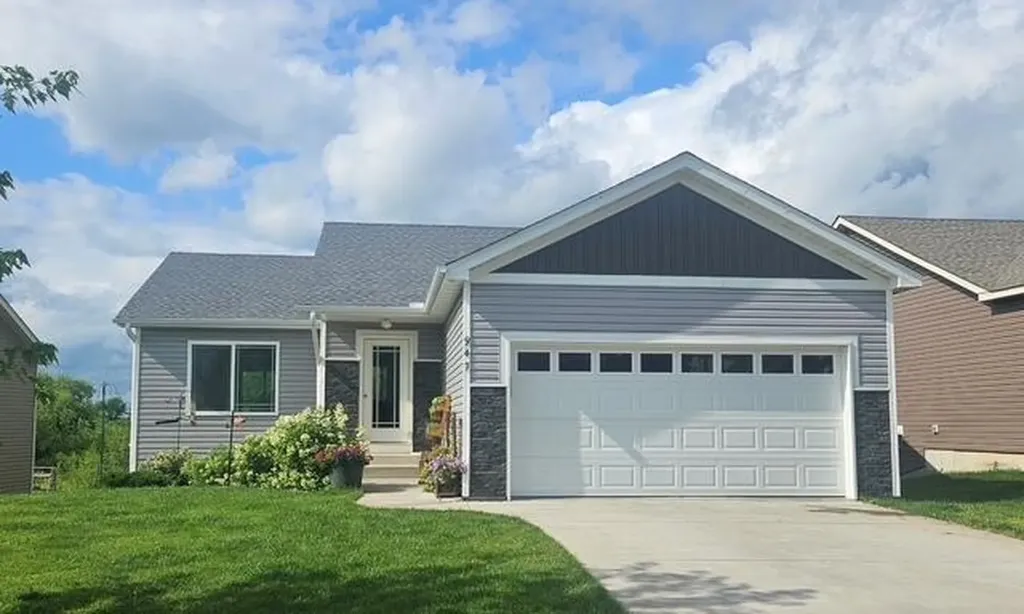 947 Breckenridge Lane Montrose MN 55363