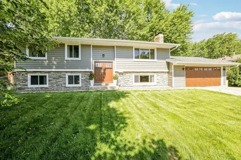 2741 Xylon Avenue N New Hope MN 55427