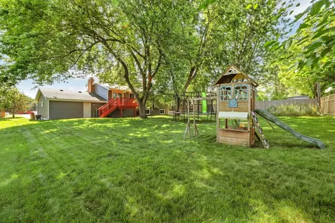 2741 Xylon Avenue N New Hope MN 55427