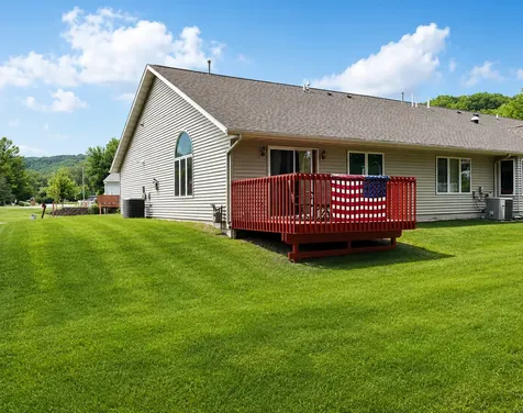 86 Knopp Valley Drive Winona MN 55987