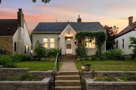 3039 Cleveland Street NE Minneapolis MN 55418