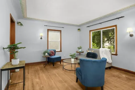 3039 Cleveland Street NE Minneapolis MN 55418