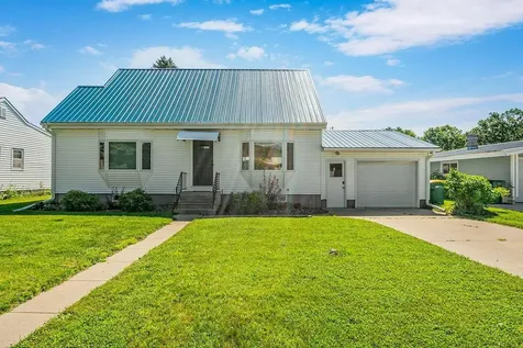 422 S Ellsworth Street Houston MN 55943