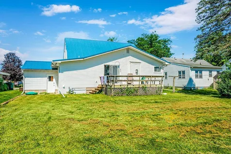 422 S Ellsworth Street Houston MN 55943
