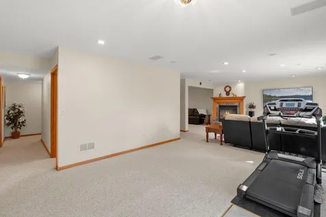 7151 Weston Lane N Maple Grove MN 55311