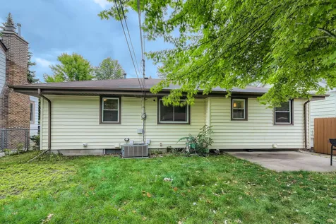 3845 Vera Cruz Avenue N Robbinsdale MN 55422