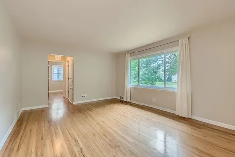 3845 Vera Cruz Avenue N Robbinsdale MN 55422