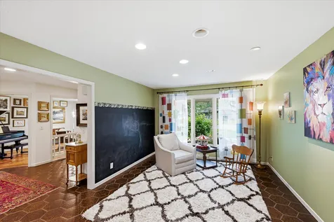 8913 S Minnehaha Circle Saint Louis Park MN 55426