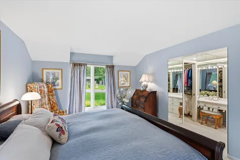 8913 S Minnehaha Circle Saint Louis Park MN 55426