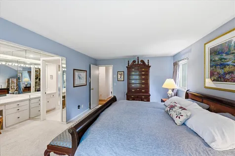 8913 S Minnehaha Circle Saint Louis Park MN 55426