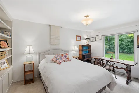 8913 S Minnehaha Circle Saint Louis Park MN 55426