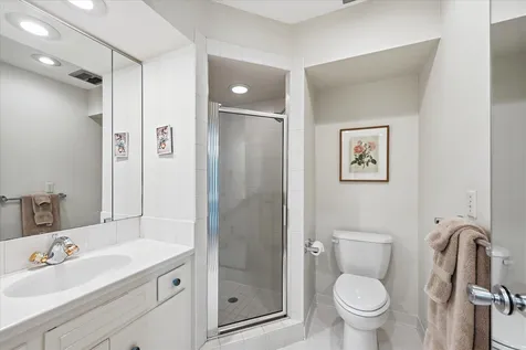 8913 S Minnehaha Circle Saint Louis Park MN 55426