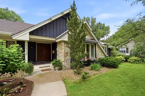 8913 S Minnehaha Circle Saint Louis Park MN 55426