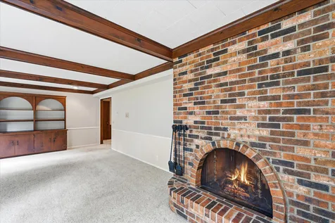 8913 S Minnehaha Circle Saint Louis Park MN 55426