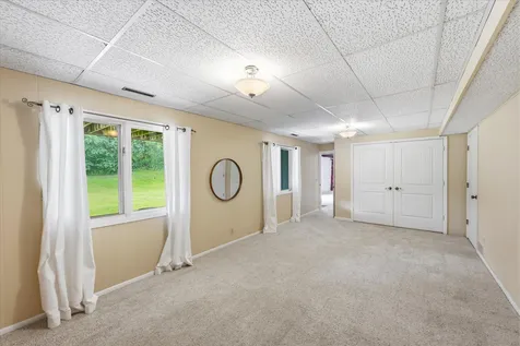 8913 S Minnehaha Circle Saint Louis Park MN 55426