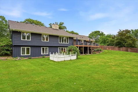 8913 S Minnehaha Circle Saint Louis Park MN 55426