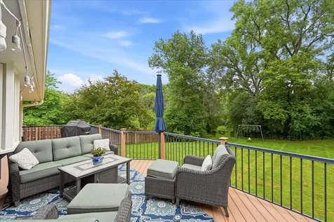 8913 S Minnehaha Circle Saint Louis Park MN 55426