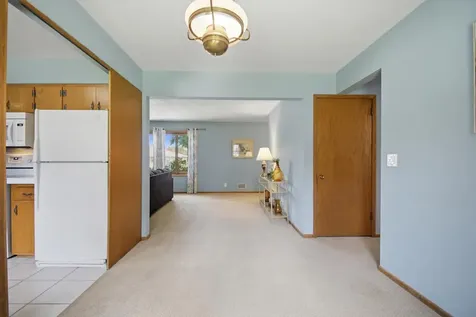 1034 Cardinal Drive Owatonna MN 55060