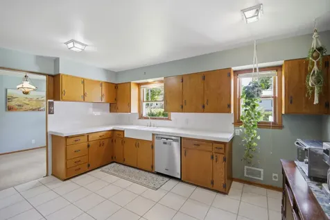 1034 Cardinal Drive Owatonna MN 55060