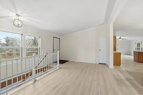 720 Central Avenue S New Prague MN 56071