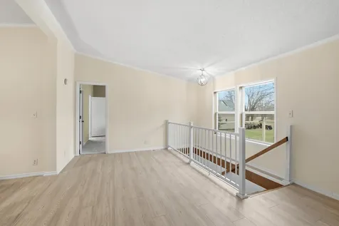 720 Central Avenue S New Prague MN 56071