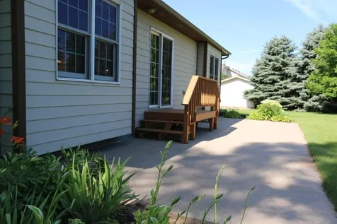 621 6th Street NE Perham MN 56573