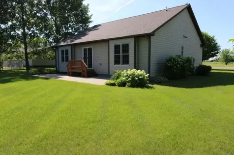 621 6th Street NE Perham MN 56573