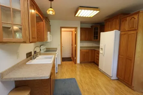 621 6th Street NE Perham MN 56573